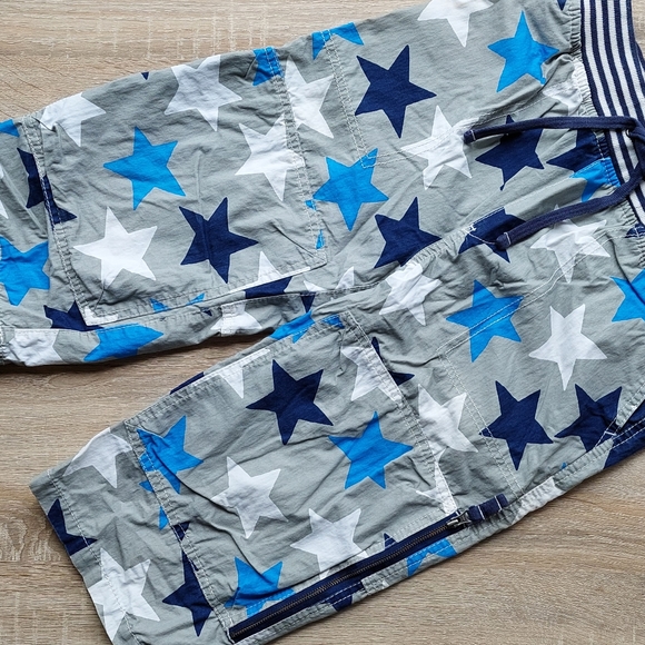 2013 (v)guc Mini Boden star shorts size 12 - Picture 14 of 15